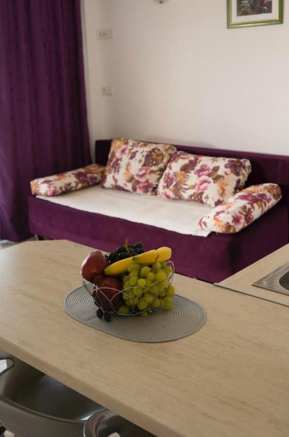 Franovic Apartments 蒂瓦特 外观 照片